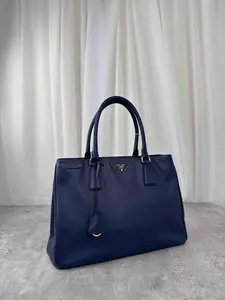 Pre-owned PRADA As Shown Tote Bags Galleria Saffiano Handbag, Cowhide Leather MR03042026A696