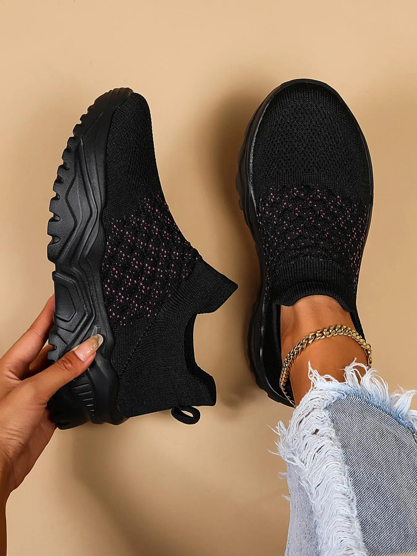 Women's Fashionable Plain Color Low Top Sneakers, Casual Comfortable Breathable Sports Running Shoes, All-match Round Toe Slip on Shoes for Daily Wear, Walking Running Shoes, Knitted Running Shoes, Trendy Running Shoes, Shoe For Runners
