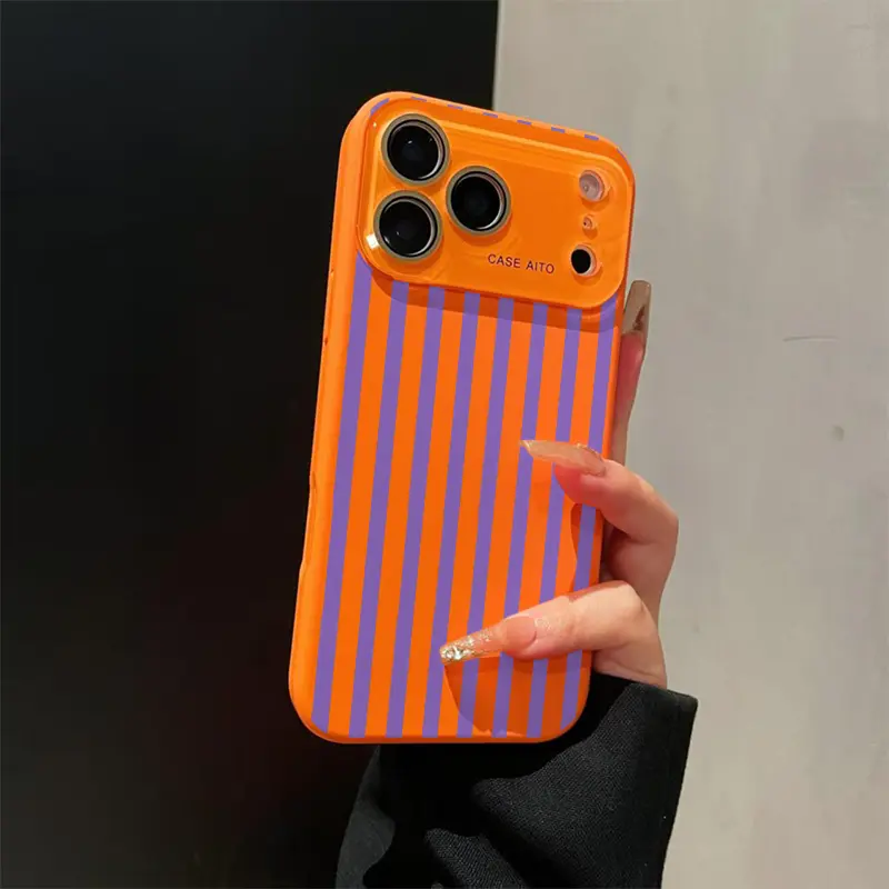Bold High-Contrast Stripe Print Phone Case Delivers A Fun Retro Summer Vibe Who Love Understated Yet Eye-Catching Style With Ultra Skin Friendly Touch, All Inclusive Lens Phone Case Suitable for iPhone 17 16 15 14 13 12 Smartphone Shockproof Accessories