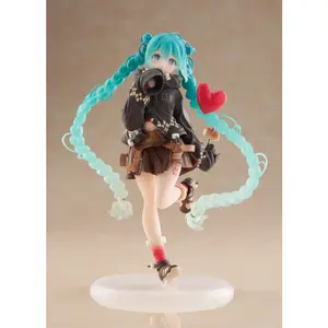 Hatsune Miku Fashion Outdoor Ver. Non-Scale Figure