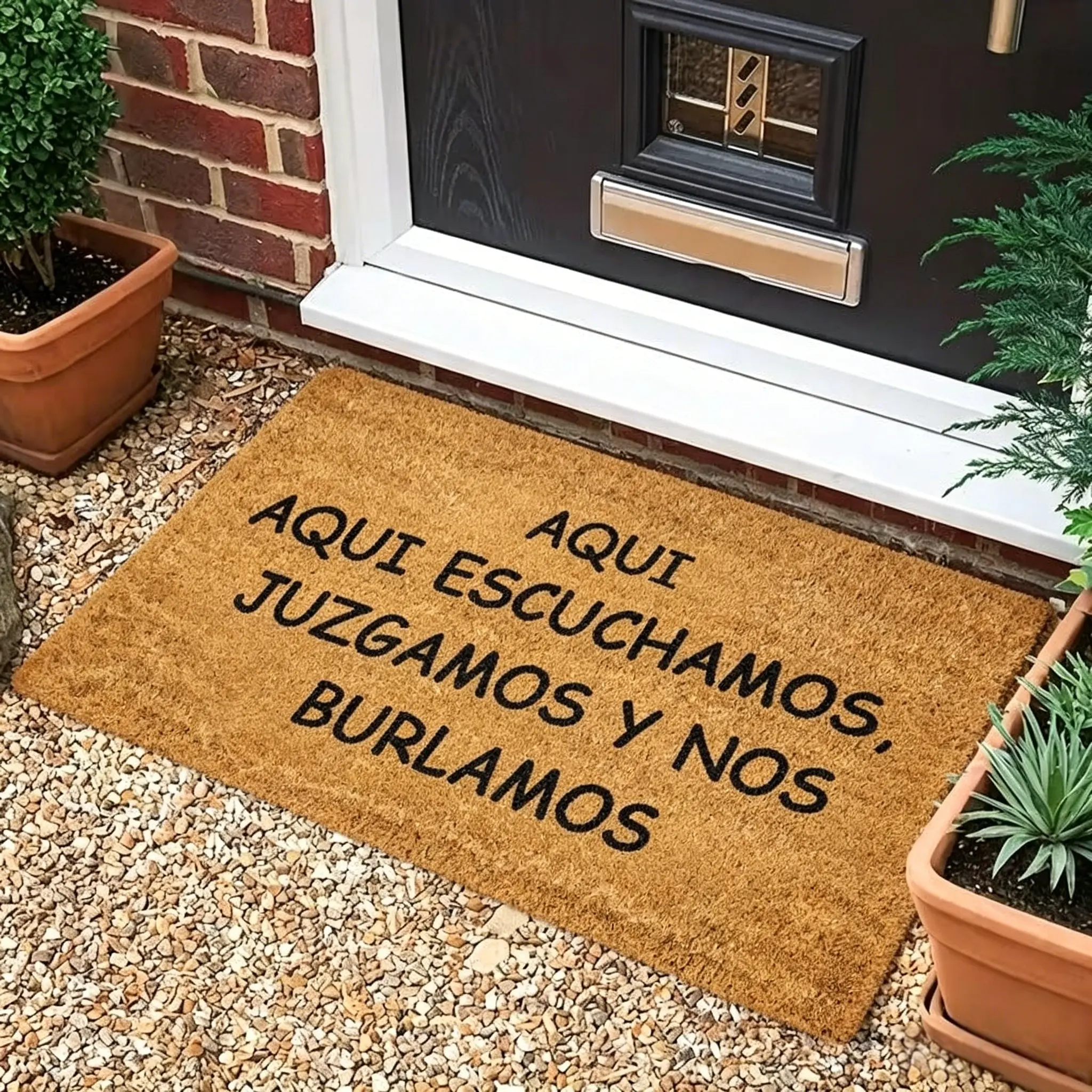 Funny Spanish Letter Print Doormat - "Aqui Escuchamos Juzgamos y Nos Burlamos", Anti-Slip Grip, Wrinkle Resistant, Multi-Size Outdoor/Indoor Home Decor Items, Household Items Decor for Front Door