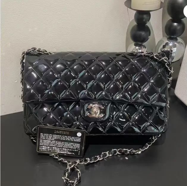 Pre-owned CHANEL As Shown Shoulder Bags US0457 Patent Quilted Jumbo Double Flap Black