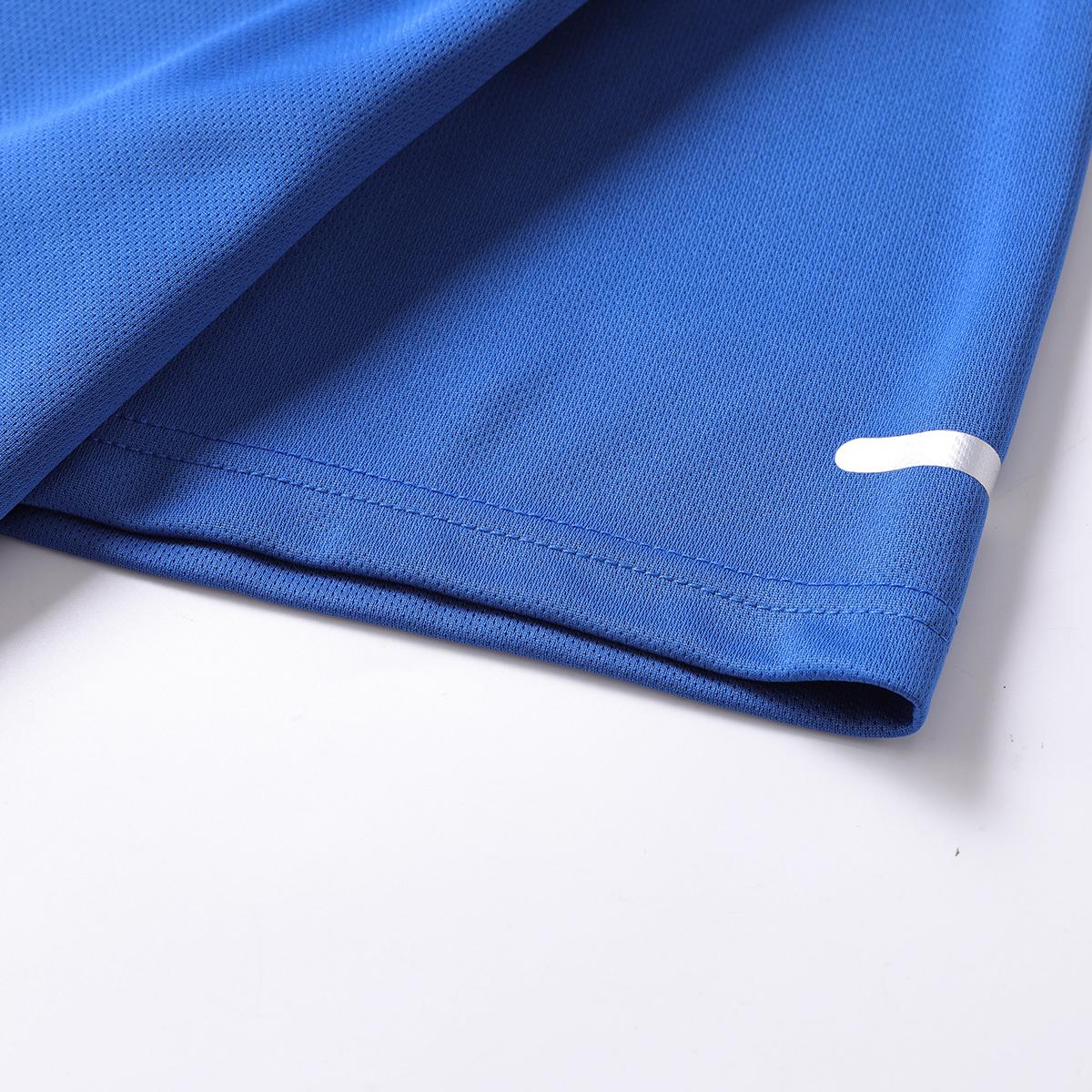 Men's sports hooded T-shirt with kangaroo pocket, breathable and quick-drying fabric, suitable for running and exercising, indoor fitness, etc