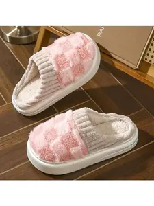 Cotton slippers for women, anti slip cashmere for warmth, monthly slippers for indoor home, cute and fluffy cotton mop Girl Footwear Flipflop