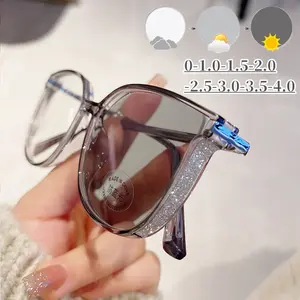 Luxury Outdoor Photochromic Glasses for Women Men Cat Eye Fashion Near Sighted Eyeglasses Trendy Luxury Color Changing Myopia