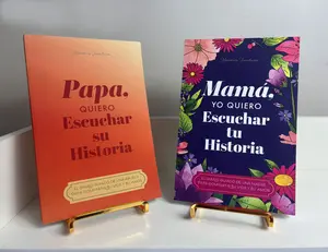 (Spanish version) Hear Your Story Mom and Dad I Want to Hear Your Story Bundle 2 Book Set with Over 250 Guided Prompts for Family Memories Paperback The Perfect for Holidays, Birthdays, or Anniversaries