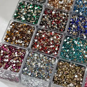 21,000pcs 25 Mixed Color 5D Resin Round Shiny Water Drop Beads 3mm Silver Flatback Rhinestones for DIY Diamond Art Kit Nail Art Jewelry Making Coasters Garlands 3D Nail Charms Handmade Supplies