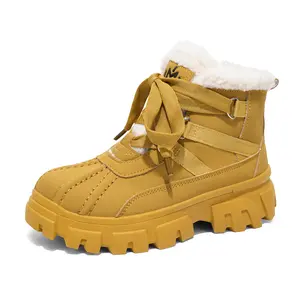 Men's All-Weather Work Boots Thermal Lined Collar Waterproof Leather Upper Metal Hardware Details Rugged Traction Outsole Insulated Comfort for Snowy Conditions and Outdoor Work