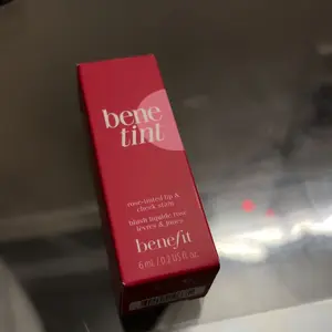 Product Review of Benefit Cosmetics Benetint Liquid Cheek Blush Stain & Lip Tint from b**r