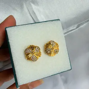 Gold Tone Mini Earrings for Everyday Use with Elegant Design and Durable Craftsmanship