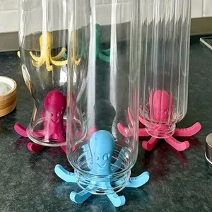 1pc Standalone Water Bottle Drying Rack with Rapid Ventilation System for Enhanced Drying Efficiency. Saves Counter Space, Widely Compatible with Various Water Bottles, Mugs, and Wine Glasses, Ideal for Kitchen, Office, and Travel Use, Portable