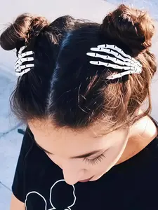 Gothic Skull Hand Bone Hair Clip, Unique Party Style, Halloween Horror Accessory, Handmade Artistic Design, Perfect Gift for Fans