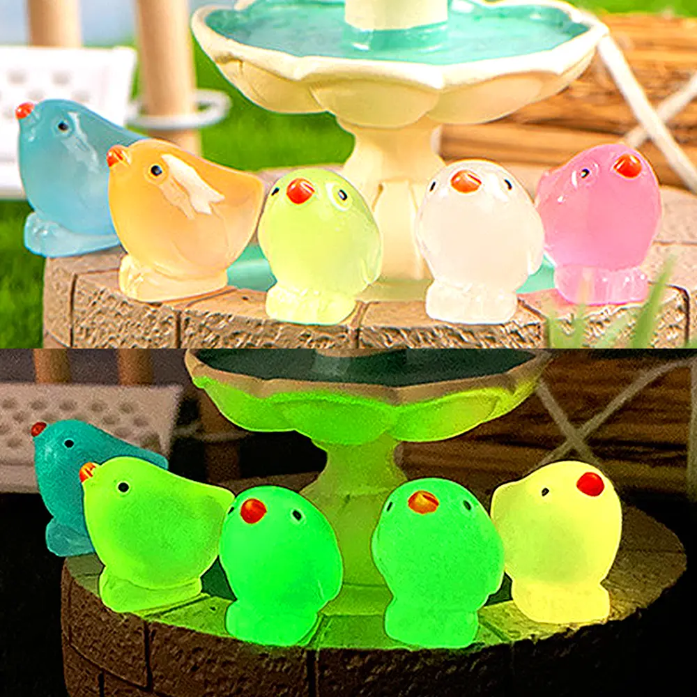 1.4cm Glow-in-the-Dark Luminous Mini Resin Chicken Statues, 2-20Pcs (Incl. 2 Random Pcs) - Home/Car Decor Ornaments, DIY Jewelry Supplies, Micro Landscapes Accents