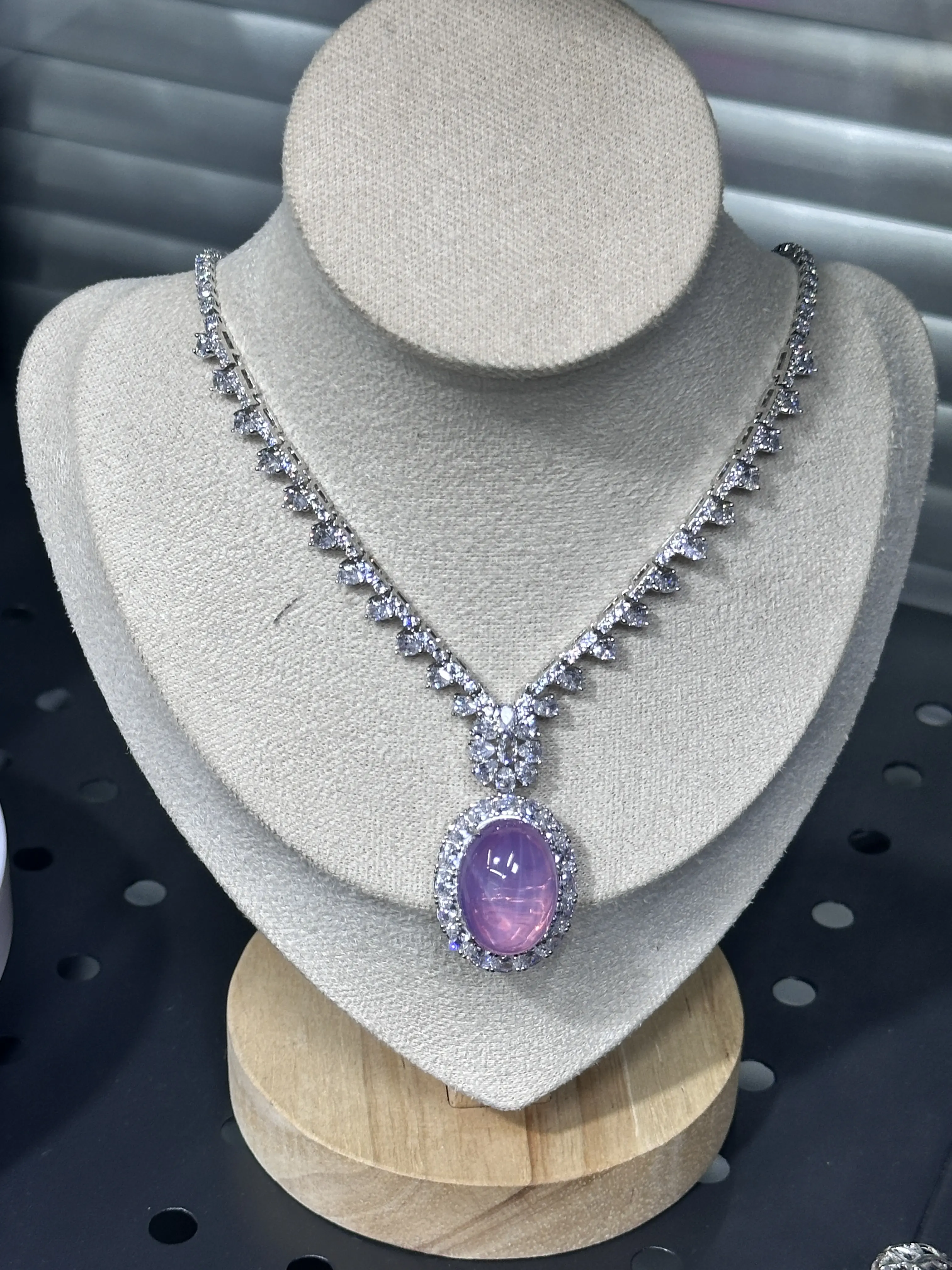 Classic 1-Piece Pink Star Ruby Center Crystal Gem Jewelry Necklace (12178) - Adult Accessory for Wedding, Casual Wear, Gift Option
