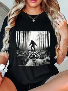 100% Cotton Unisex Funny Raccoon Selfie with Sasquatch Bigfoot T-Shirt Casual Top