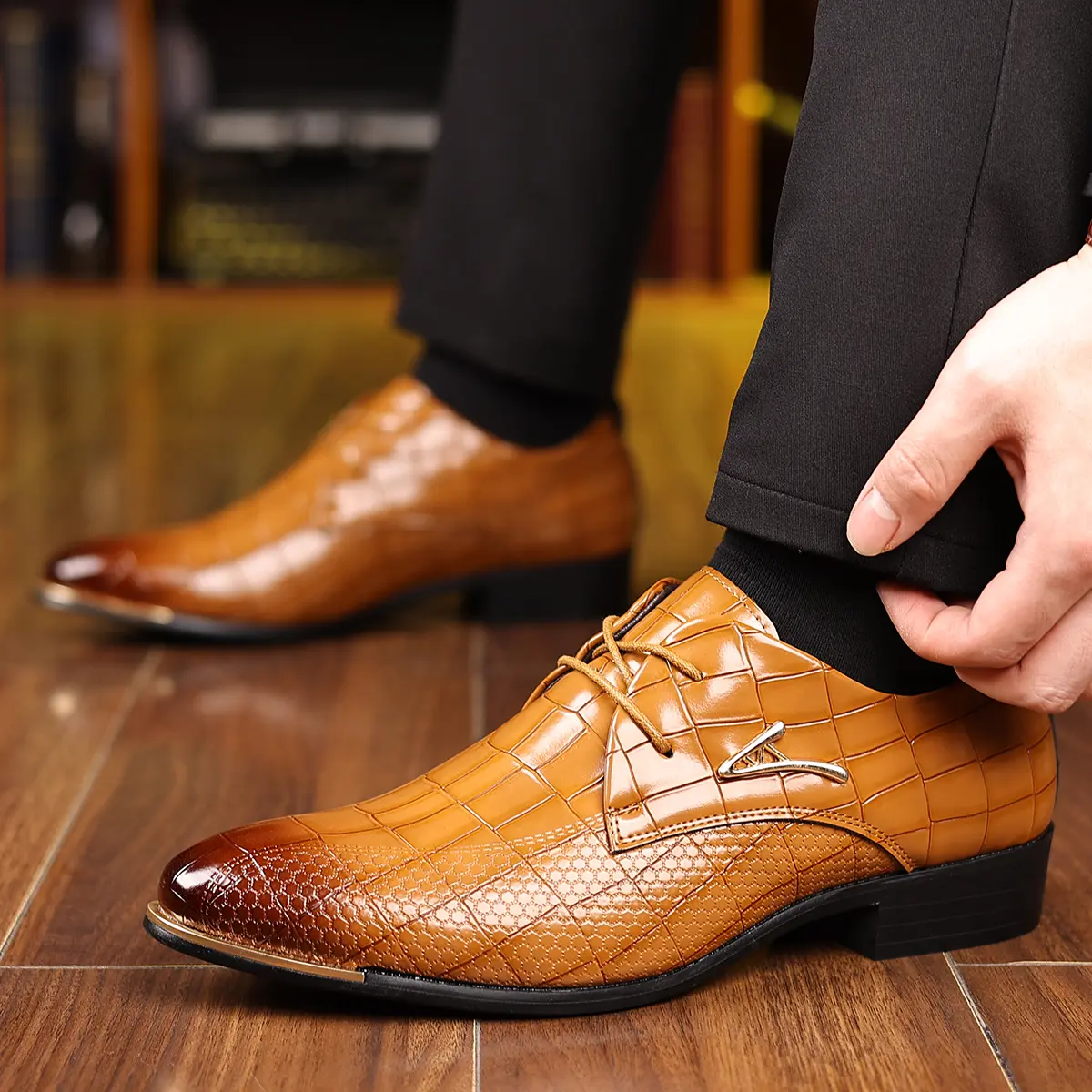 Men's formal shoes are durable and non slip Oxford shoes, suitable for wedding banquets and middle-aged men's shoes Casual Office Leather Footwear Rubber Boy Closed Decor Work Weight Pedal Black