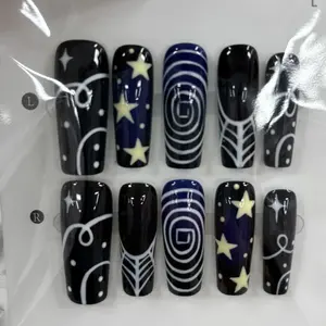 Holly(9714)gc.$21 for 5 pairs press‑on nails