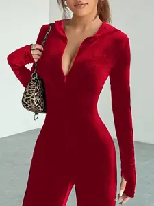 Casual Minimalist Solid Color Velvet Long Sleeve Bodycon Fit Jumpsuit, Women's Fashion One-Piece Romper, Comfortable and Stylish All-Season Wear