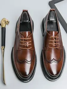 Men's Business Formal Brogue Dress Shoes, British Style Footwear, Classic Fashionable PU Leather Shoes for Work Office, Male All-match Commuter Shoes for Daily Wear