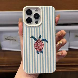 Phone Case: Striped Turtle Pattern TPU Phone Case, White -textured TPU Soft Shell, Fashionable Protective Cover Suitable for iPhone 17/16/15/14/13/12/11/ProMax/Air/Plus, Offering High Durability Protection and a Cool Appearance