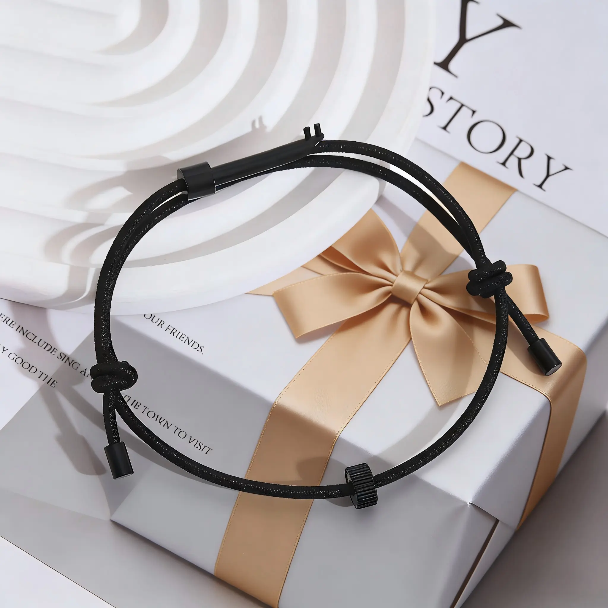 Braided Cord Survival Bracelet with Hidden Car Window Breaker, Adjustable & Comfortable Emergency Tool for Car Safety, in Exquisite Gift Box