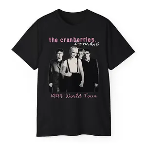 The Cranberries Zombie 1994 World Tour T-Shirt – Retro Indie Rock Band Tee Streetwear Fit