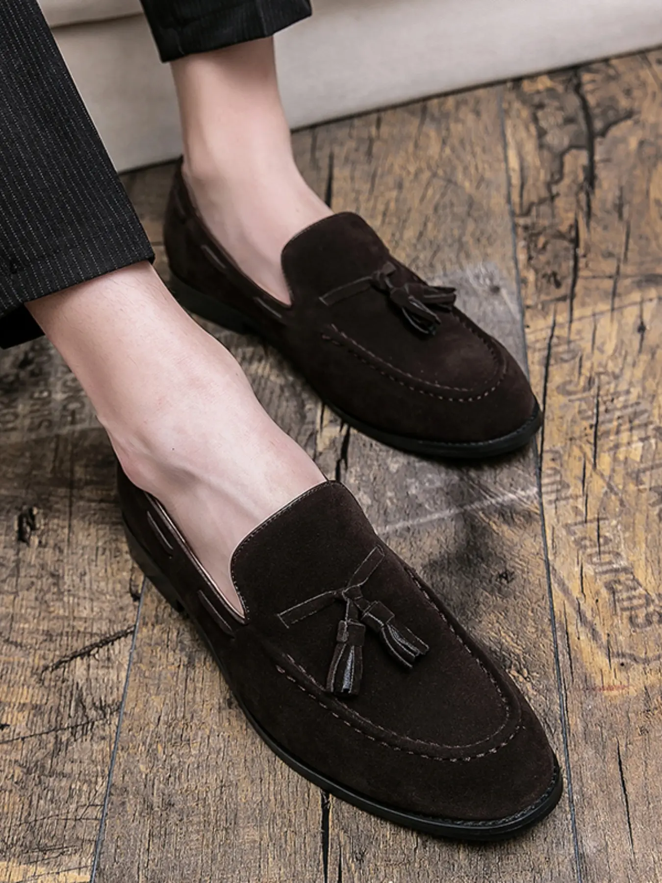 Men's Tassel Loafers Velvety Soft Low-Heel Comfortable Business Casual Shoes, All Seasons Fashion Footwear for Men Classic Penny Loafers