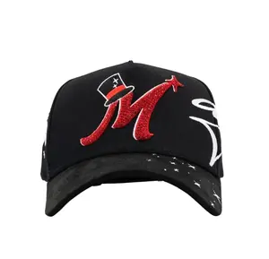 31 Hats x El Mago Collaboration Edition – Premium Streetwear Snapback Cap with 3D Embroidered “El Mago” Logo & Urban Magic Design for Men & Women.