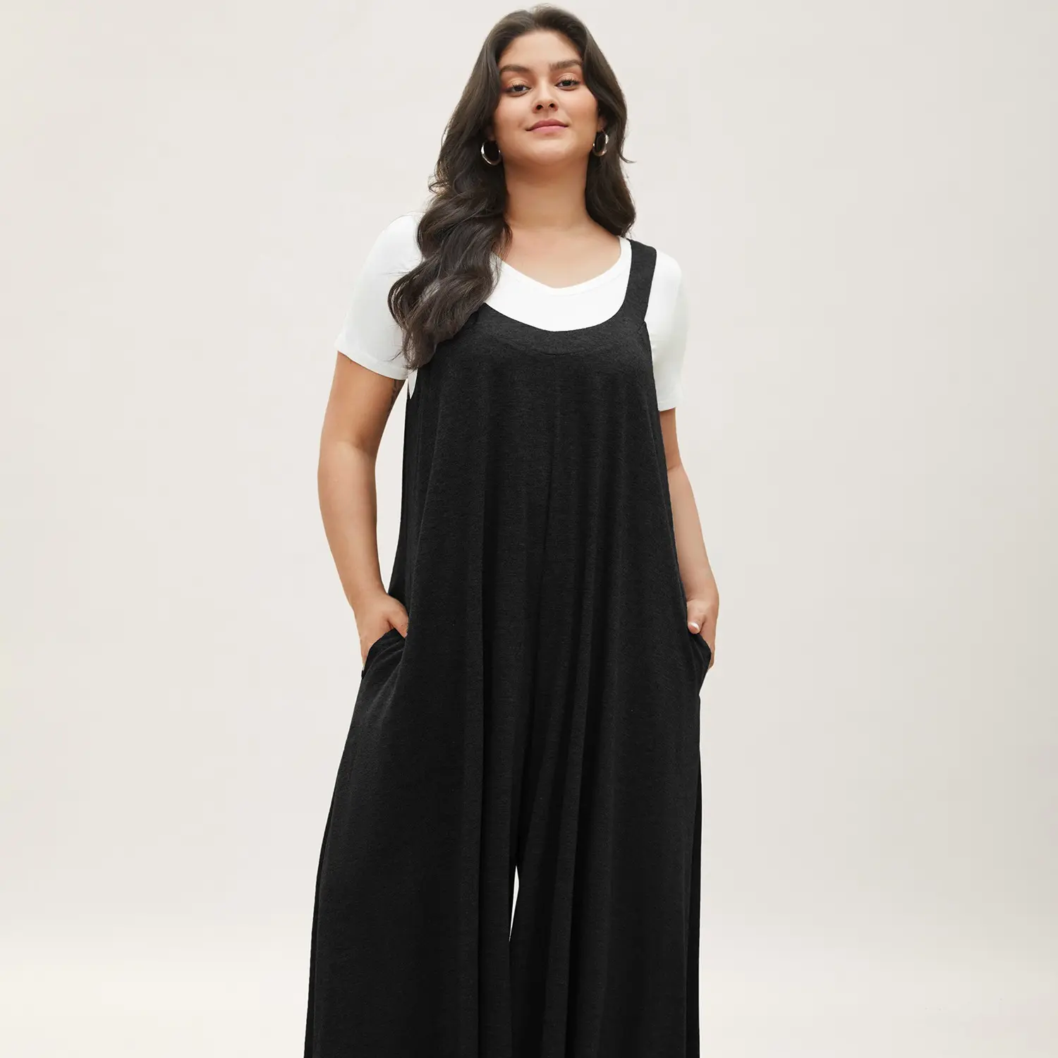 BloomChic Supersoft Essentials Solid Pocket Adjustable Straps Jumpsuit 【M-6XL】