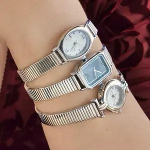 Silver Oval Belle Watch Modern Fashionable Wristwatch Adjustable Fit Stainless Steel Everyday Wear Versatile Gold Finish