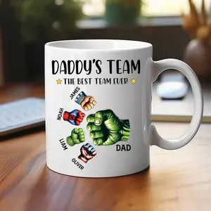 Custom Daddy's Team Mug, Super Father's Day Fist Bump Mug , Dad and Children Fist Bump  Mug ,Holding Daddy's Hand Mug