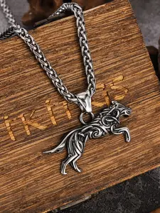 Nordic Viking Retro Wolf King Alloy Pendant Necklace, Hip Hop Street Punk Style, Wear Alone or Layered, Stackable Clavicle Chain, Eye-Catching Daily Accessory, Animal Necklace, Holiday Gift