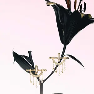 Nyxxx Galaxy Teardrop Clamps - Premium Clamps for Intense Sensation, Elegant Design with Sparkling Teardrop Charms, Adjustable for Ultimate Comfort, Perfect for Role Play, Sensory Deprivation, and Erotic Play. Enhance Your Intimate Moments with Partner