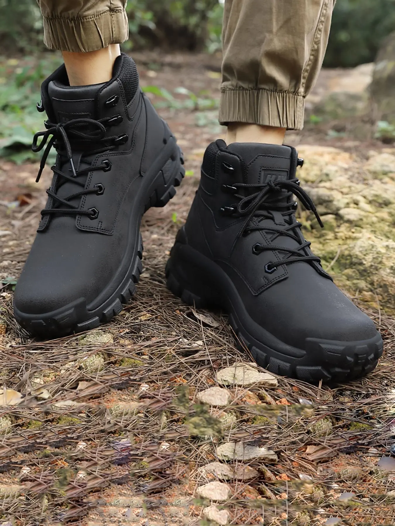 Men's Mid-Calf Outdoor Lightweight Hiking Boots, Stylish Leather Tactical Boots, Anti-Slip Durable Camping Shoes, Trendy Ankle Booties for All Seasons