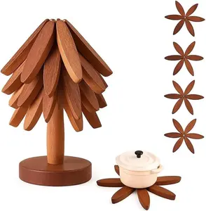 Natural Tree Trivet Set - 4 Wooden Trivets & 1 Stand, Heat-Resistant Foldable Design Durable & High-Quality Solid Wood Ideal for Hot Dishes, Pots, Bowls, Teapots Kitchenware & Tableware Coasters Essential for the Christmas Family Gathering