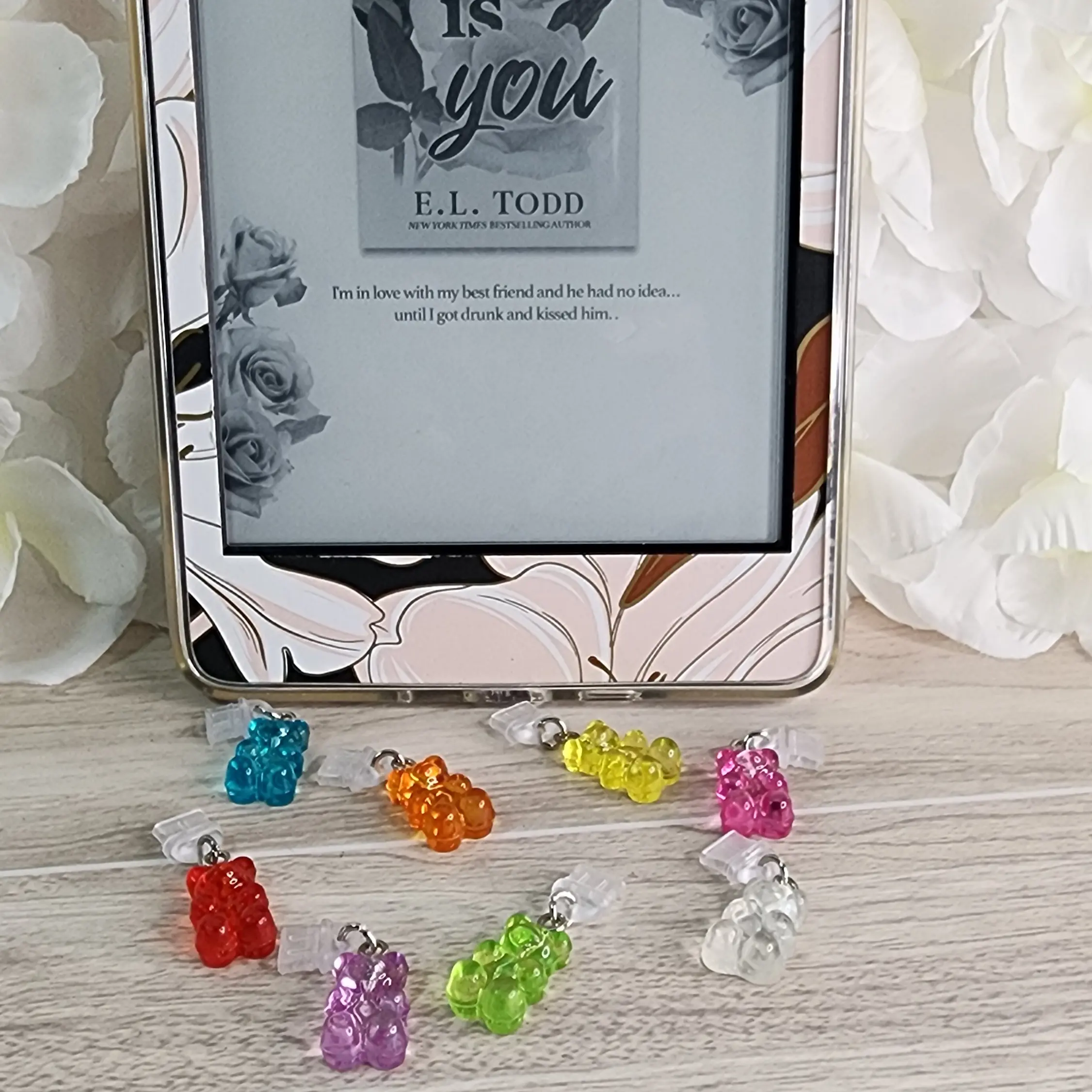 Kindle Transparent Bear Charms/Cell Phone Charm Dangle  Compatible For All Type C & Iphone Devices