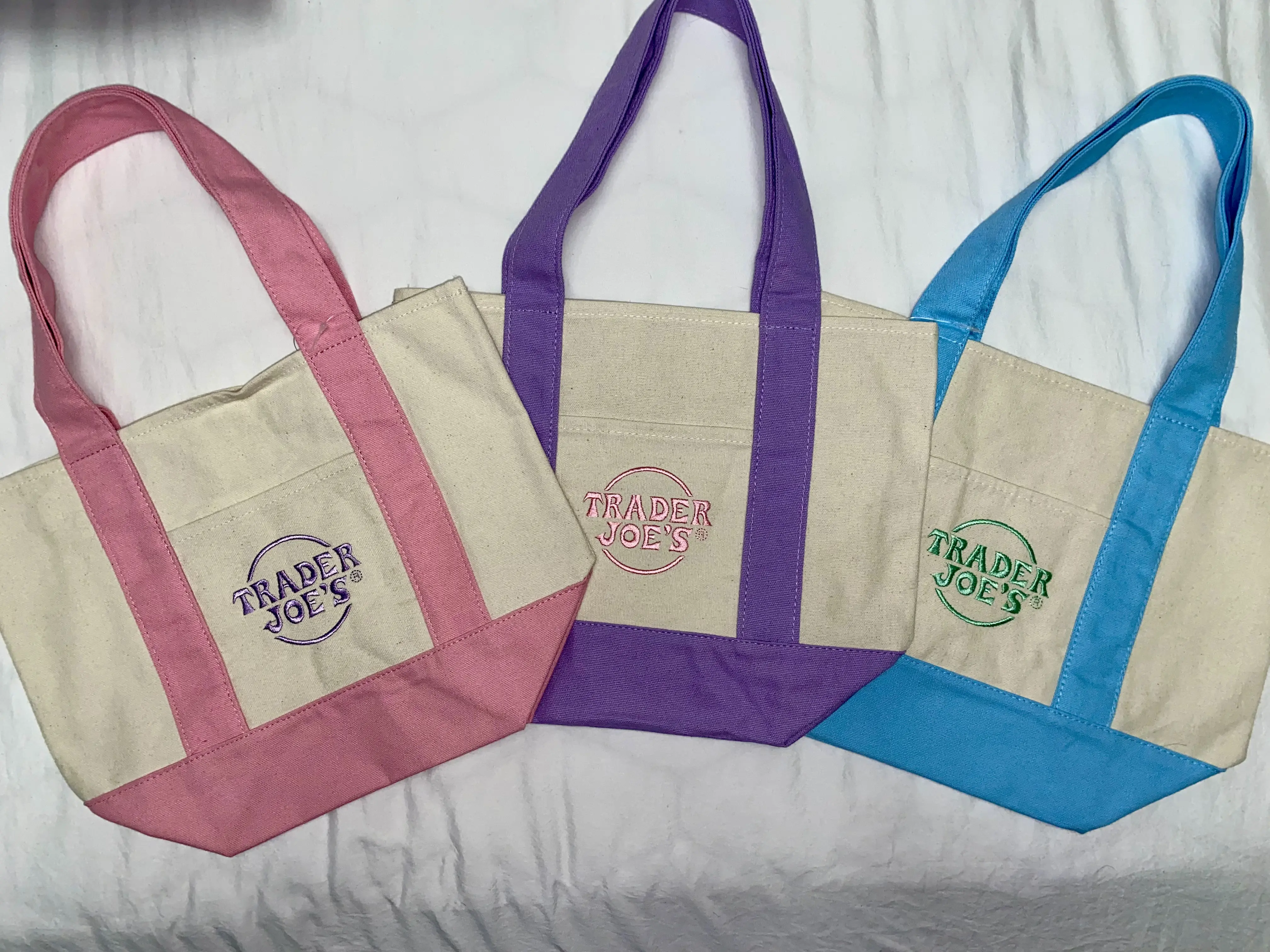 Trader Joe’s New Spring Mini Totes