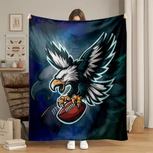 1pc Dynamic Eagle Football Flannel Throw Blanket, Lightweight Breathable Anti-Pilling, All Season Cozy Fleece for Sofa Couch Bed Office Camping Decor, Men Adults Gift, Soft Fleece Blanket