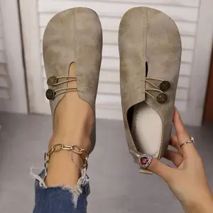 Women’s soft-soled round-toe flat shoes with buckle decoration — solid-color lightweight casual shoes featuring a comfortable slip-on design, suitable for casual outfits; cute women’s flats for all seasons