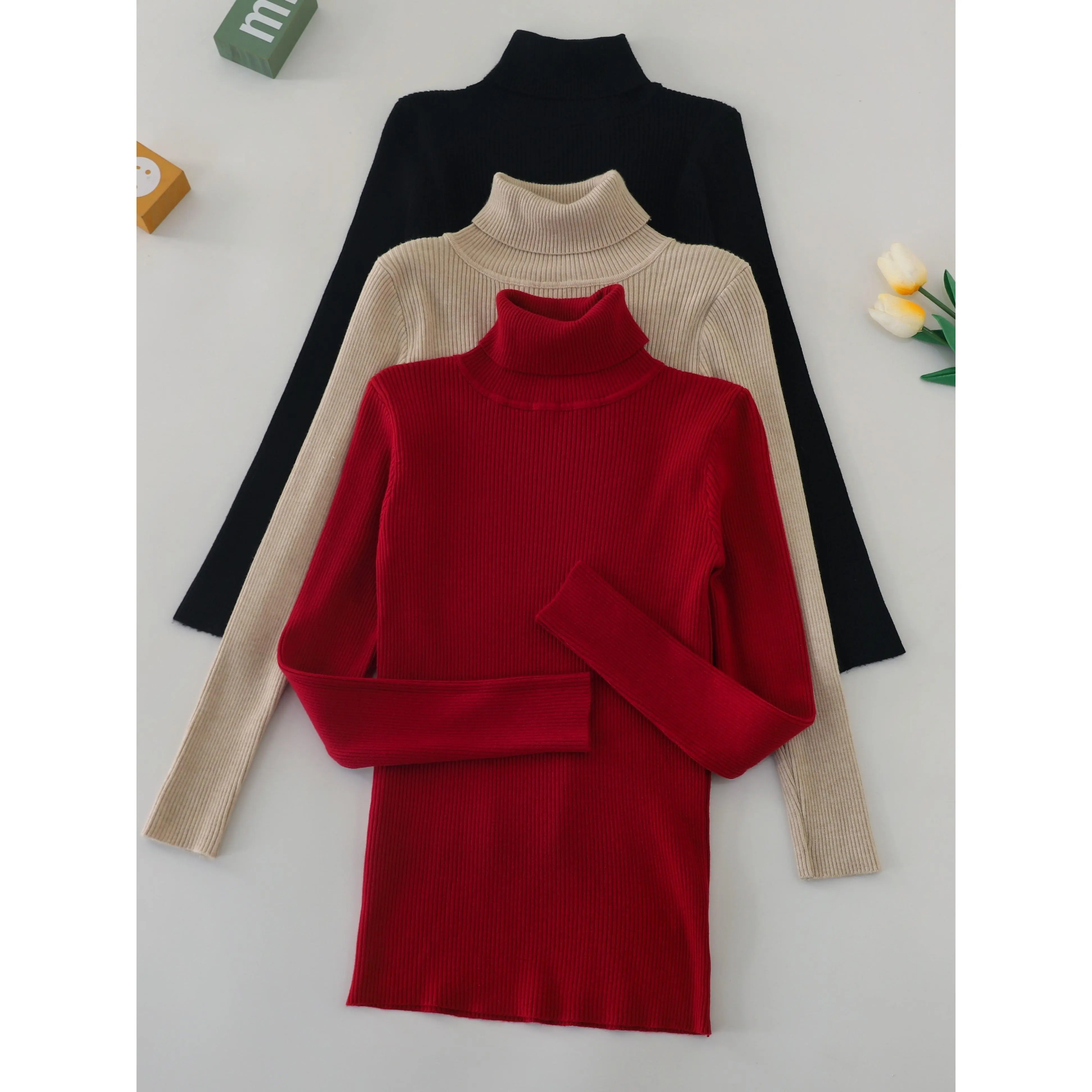 Black+Khaki+Jujube Red
