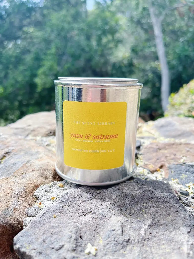 Yuzu & Satsuma Coconut Soy Candle with Wooden Wick - 4oz and 8oz Scented Wax Candle