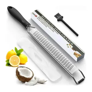 Stainless Steel Cheese Grater, Multifunctional Cheese Grater with Handle, Kitchen Utensils for Ginger, Garlic, Lemon, Chocolate, Nutmeg
