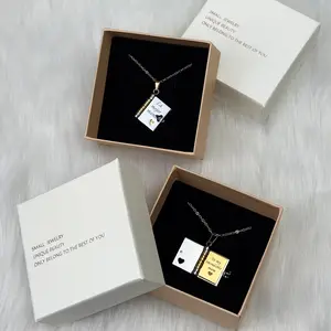 Book Necklace for Mom/Mama (English/ Spanish), Perfect Mother's Day / Birthday Gift , Meaningful Jewelry of Love, Heart-warming Gift for Mom, Exquisitely Crafted from Rust-proof 316 Titanium Steel