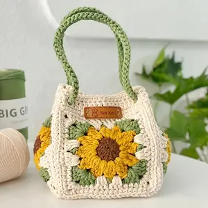 Granny Square Sunflower Crochet Tote Kit for Beginners - Classic DIY Handbag with Step-by-Step Tutorials, All-Inclusive Yarn and Tools, Easy Vintage-Inspired Project, Mixed Colors, All-Season Use