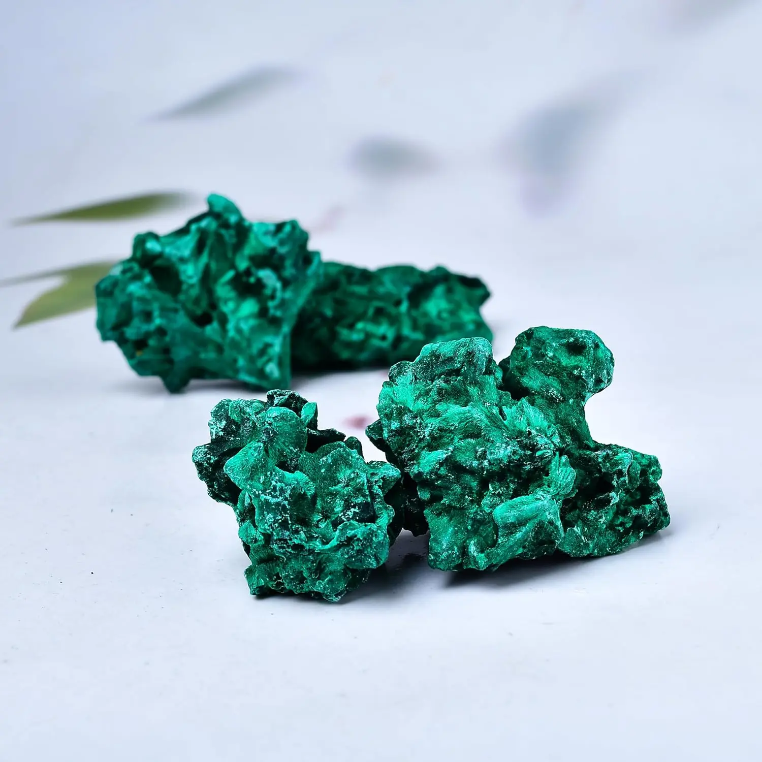 IG Crystal 200g 300g Natural Malachite Stone Crystals Malachite Raw Irregular Rough Mineral Specimen and Healing Crystal Gem Reiki Healing Home Decor Crystal Jewelry Shop Pretty Crystals