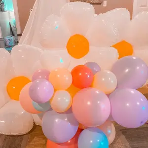 Groovy Daisy Balloon Cluster Colorful Birthday balloons