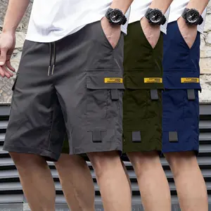 Men’s cargo shorts 3-pack — practical, trendy design; comfortable fabric; suitable for everyday outings, street style, and travel; also ideal for daily work and light business occasions—an essential piece for any men’s wardrobe.