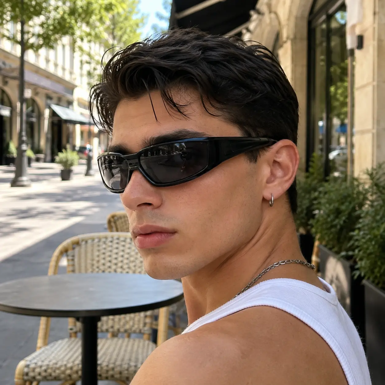 Retro Y2K Wrap Around Sunglasses for Men and Women, Black Narrow Rectangle Sport Shades, Vintage Streetwear Eyewear for Beach, Cycling, Travel and Daily Wear，Streetwear Lovers，Y2K Fashion Fans，Cyclists，Travelers