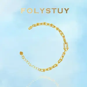 [FOLYSTUY (W153)]Adjustable Paperclip Link Chain Bracelet with Stone Accent & Heart Charm, 0.31" Width 9.65" Length, Elegant Statement Wrist Bangle for Daily Wear & Gifting