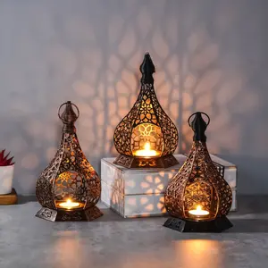 Festive Middle Eastern Style Hollow Out Electroplated Iron Lantern Candle Holder, Atmosphere Decorative Incense Wax Base Ornament